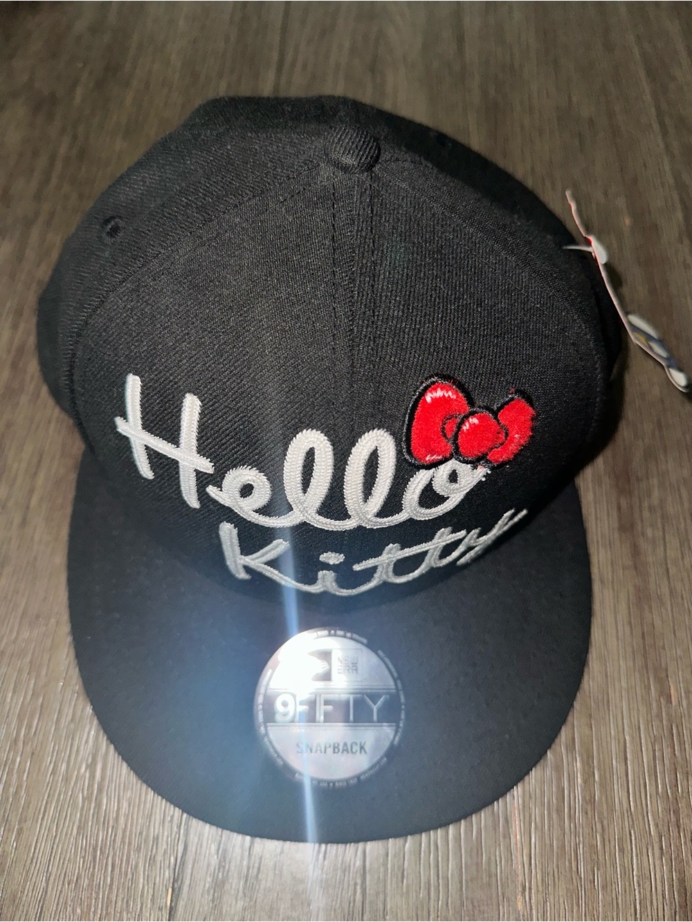 Hello Kitty Black Snapback Red Bow Embroidery Hat